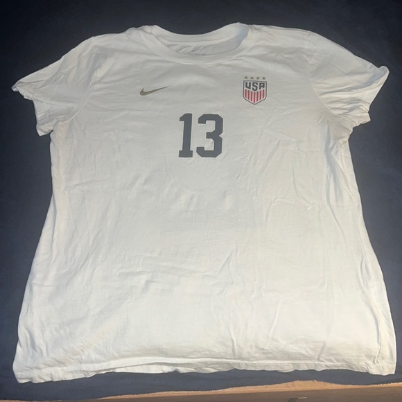 alex morgan nike shirt